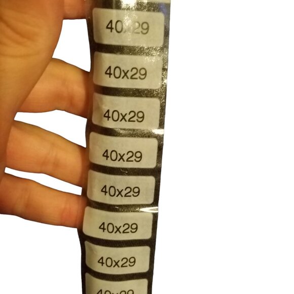 Men's Navy wrinkle free Khaki Pants size 40x29 NWT Stain Resistant - Picture 3 of 9